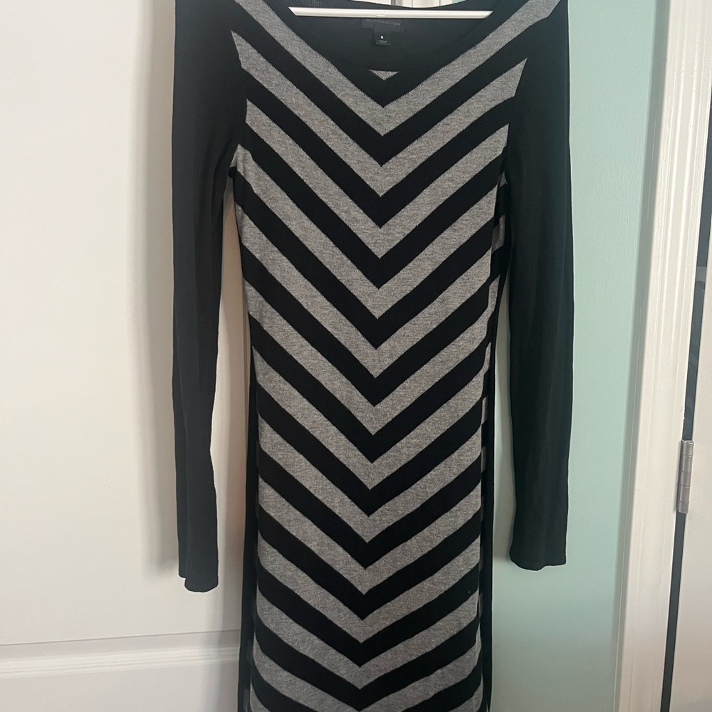 Worthington Black and Gray Chevron Long Sleeve Dress